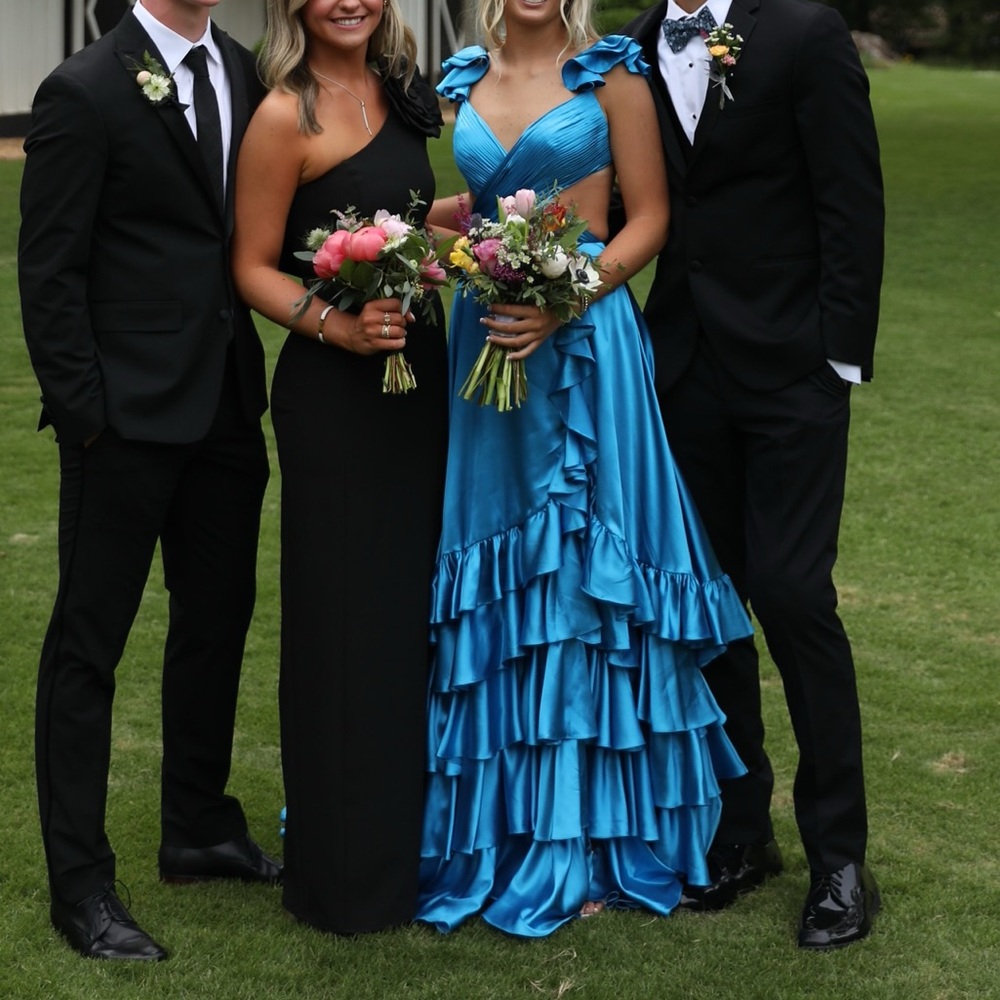 Sherri Hill Elegant Blue Ruffled Gown